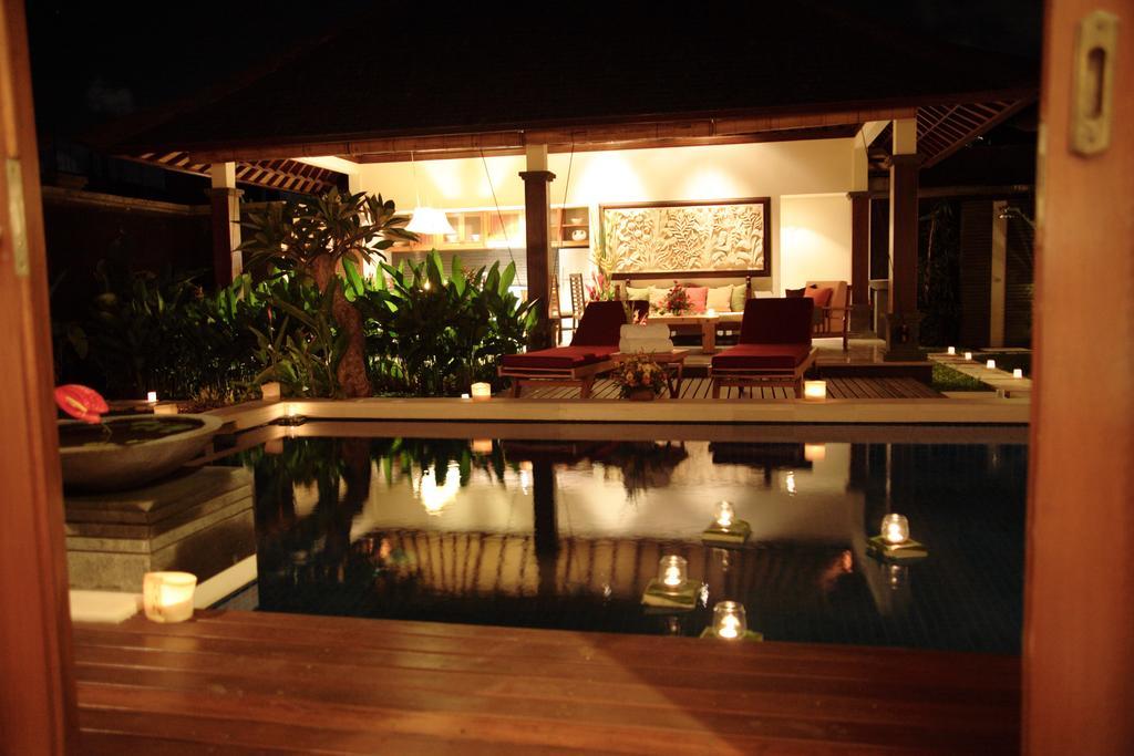 Villa Alex Seminyak Exterior foto